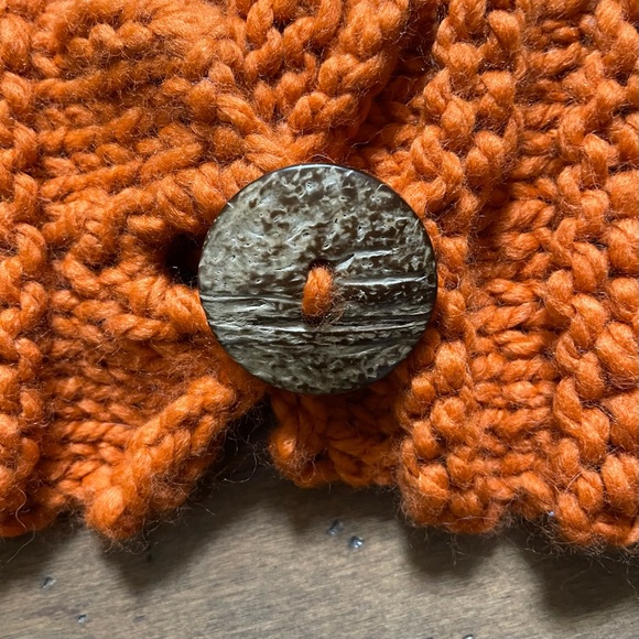 NC Highland Wool Infinity Scarf Button Cowl Wrap - Picture 10 of 10